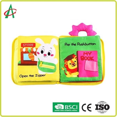 Livros de pano macios do poliéster 20x20cm para o padrão dos bebês ASTM
