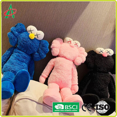 O luxuoso lavável de BFF Kaws brinca descansos como o presente de época natalícia